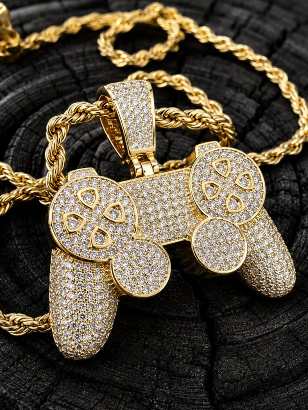 Video Game Controller Necklace - Picture 3 of 3